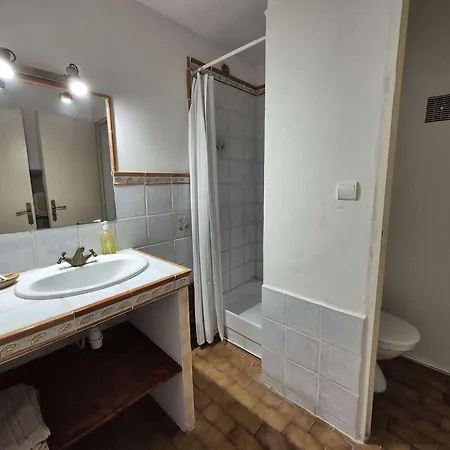 Maison De Charme Avec Piscine, Climatise, Wifi, A Deux Pas Du Port Et Des Plages